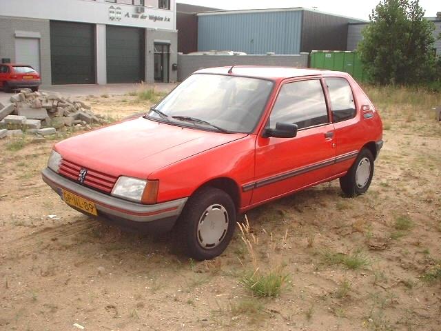 Peugeot 205 1.1 GR / Пежо 205 1.1 GR (характеристики ...