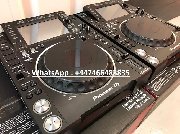  2 x PIONEER CDJ-2000NXS2  + 1 x DJM-900NXS2 DJ Mixer === $2800USD