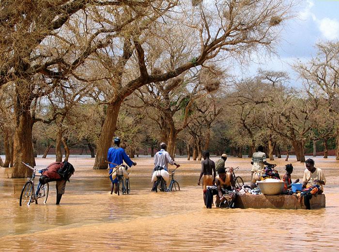 Буркина-Фасо (Burkina Faso): Подробная информация о стране, фотографии, карты, население, города, экономика, климат, статистика,