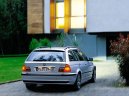 Auto: BMW 330i Touring / БМВ 330i Touring
