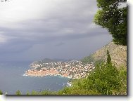 BUDE PRŠET