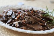Кулинарный рецепт Мясо индейки с шампиньонами