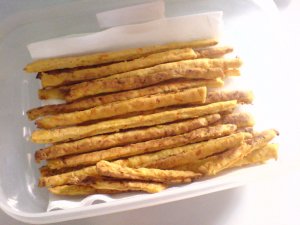 Кулинарный рецепт: Палочки из картофельного теста: Лакомство из рассыпчатого картофельного теста