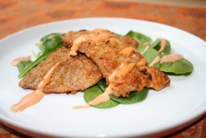 Кулинарный рецепт: Шницели из мяса индейки: Хрустящие шницели из индейки с лимоном и петрушкой